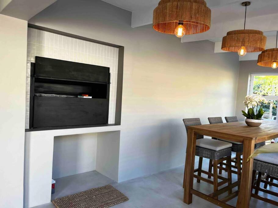 Amazing Brand New With Pool! * Hermanus