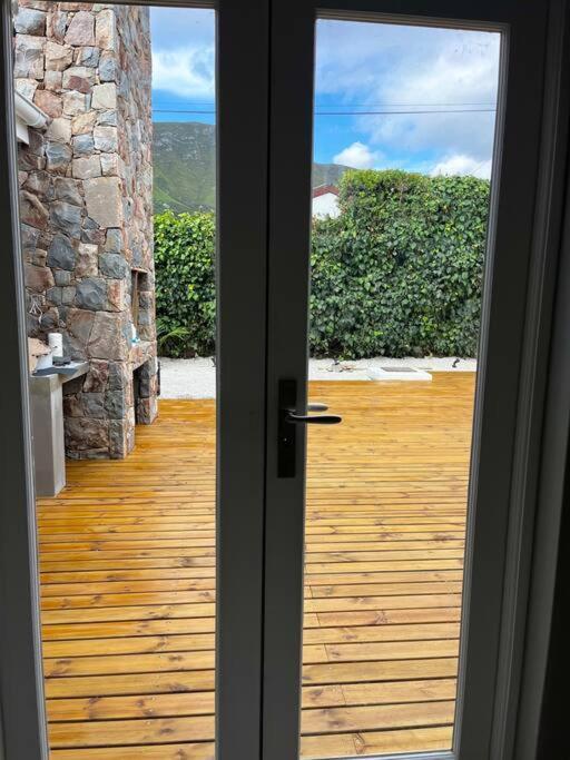 Holiday home Amazing Brand New With Pool! *