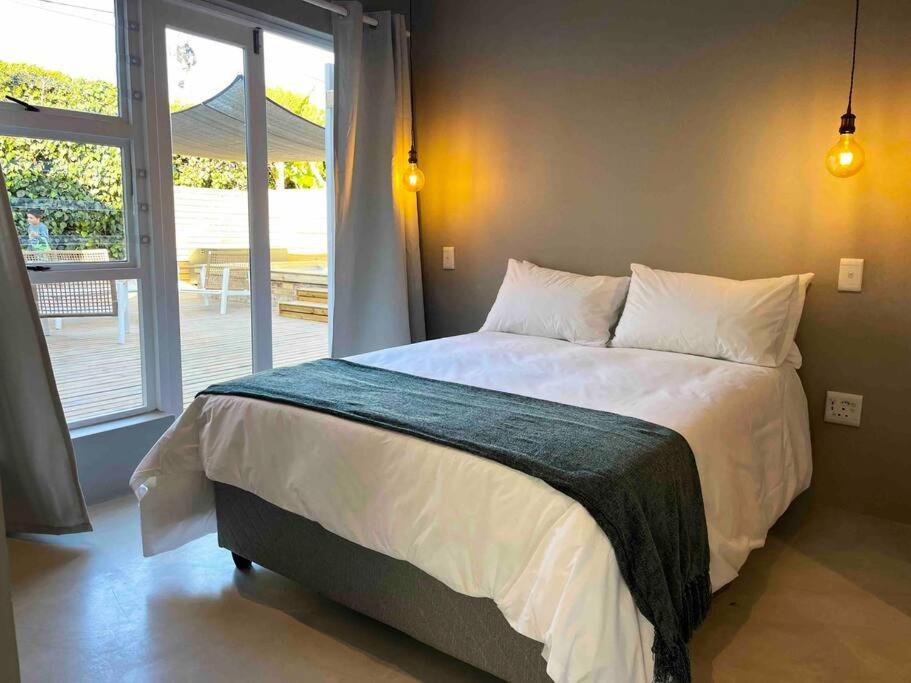 Amazing Brand New With Pool! * Hermanus