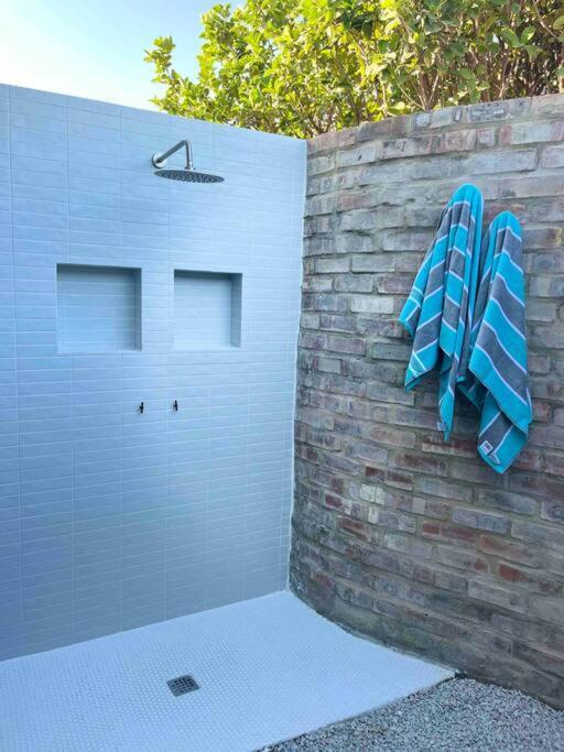 Holiday home Amazing Brand New With Pool!