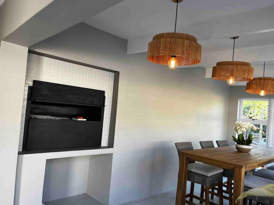 Amazing Brand New With Pool! * Hermanus